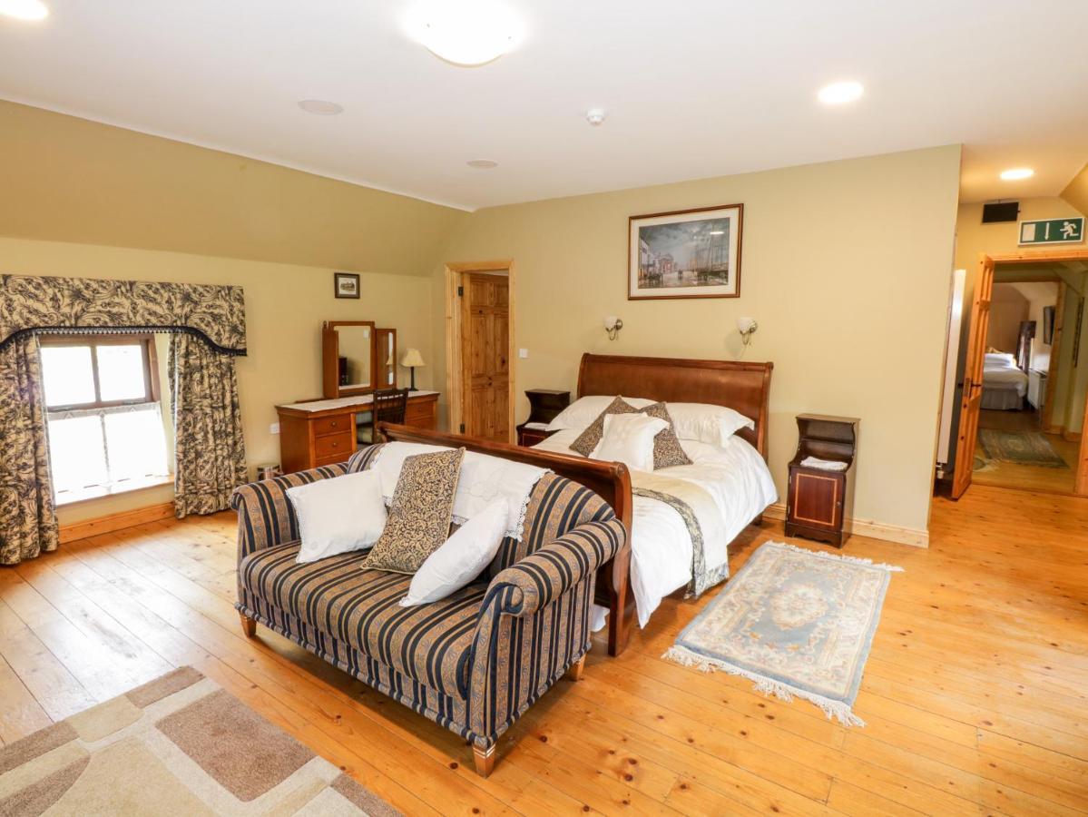 An Maide Ban Villa Cootehill Exterior foto